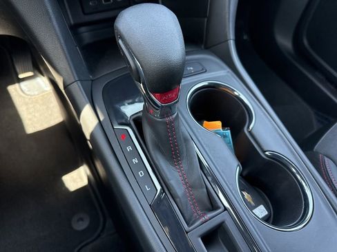 Used 2023 Chevrolet Equinox RS image 17