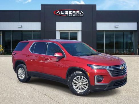 Certified 2023 Chevrolet Traverse LT AWD/4WD image 1