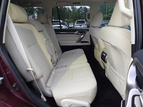 Used 2021 Lexus GX 460 Premium w/ Premium Package AWD/4WD image 19