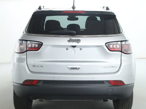 Used 2025 Jeep Compass Limited AWD/4WD image 42