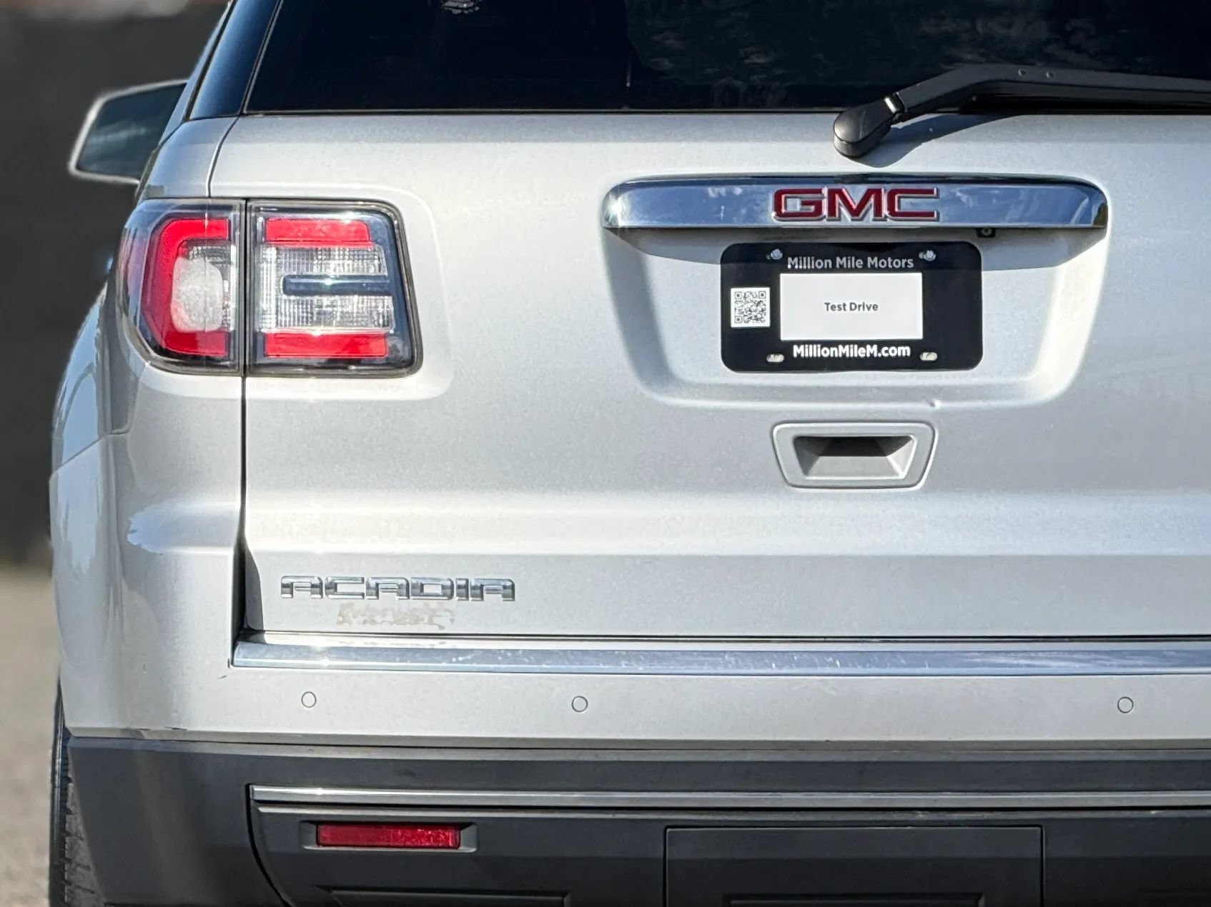 Used 2015 GMC Acadia SLT FWD image 13