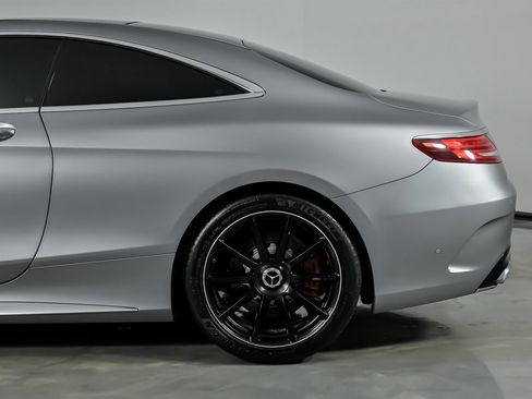 Used 2016 Mercedes-Benz S 63 AMG 4MATIC Coupe image 9