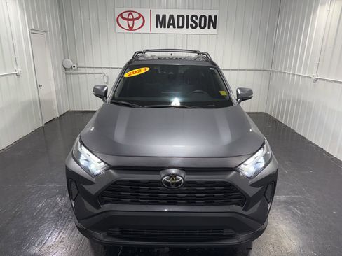 Used 2023 Toyota RAV4 XLE w/ Convenience Package image 5