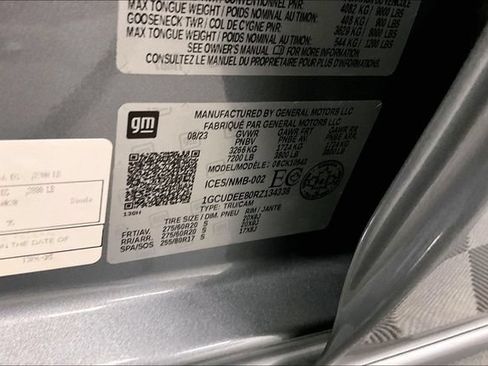 Used 2024 Chevrolet Silverado 1500 RST AWD/4WD image 42