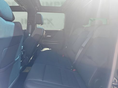 Used 2025 GMC Hummer EV 3X w/ Extreme Off-Road Package AWD/4WD image 13