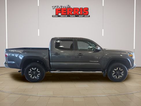 Used 2023 Toyota Tacoma TRD Off-Road AWD/4WD image 6