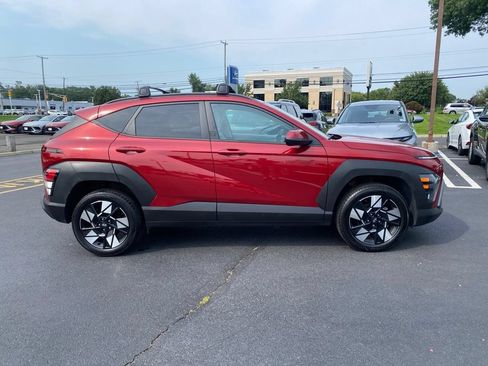 Certified 2024 Hyundai Kona SEL w/ Convenience Package AWD/4WD image 2