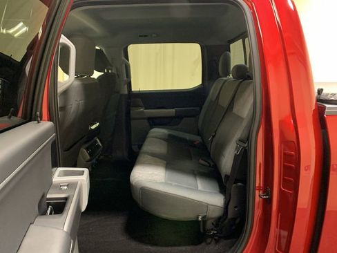 Certified 2021 Ford F150 XLT w/ Equipment Group 302A High image 25