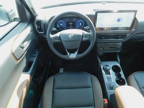 New 2025 Ford Bronco Sport Outer Banks w/ Outer Banks Tech Package+ AWD/4WD image 6