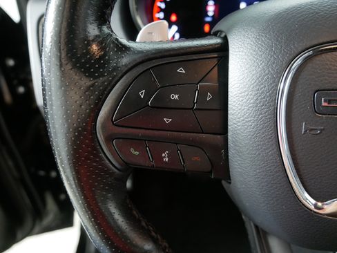 Used 2020 Dodge Durango R/T w/ Technology Group AWD/4WD image 27