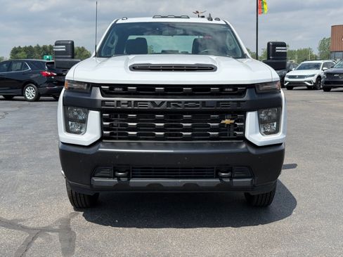 Used 2023 Chevrolet Silverado 3500 W/T w/ WT Fleet Convenience Package AWD/4WD image 3