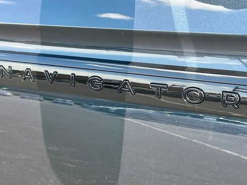 New 2026 Lincoln Navigator L Reserve AWD/4WD image 29