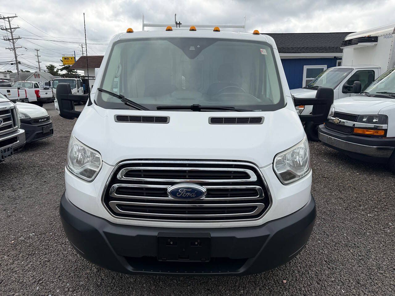 Used 2017 Ford Transit 350 138 w/ Interior Upgrade Package RWD image 2