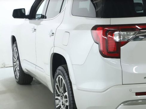 Used 2023 GMC Acadia Denali w/ Denali Ultimate Package image 43