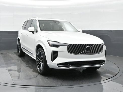 New 2026 Volvo XC90 B6 Ultra w/ Protection Package AWD/4WD image 2