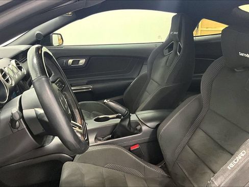 Used 2017 Ford Mustang Shelby GT350 w/ Electronics Package RWD image 22