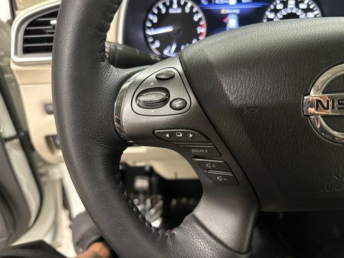 Used 2020 Nissan Murano SL w/ Moonroof Package AWD/4WD image 19