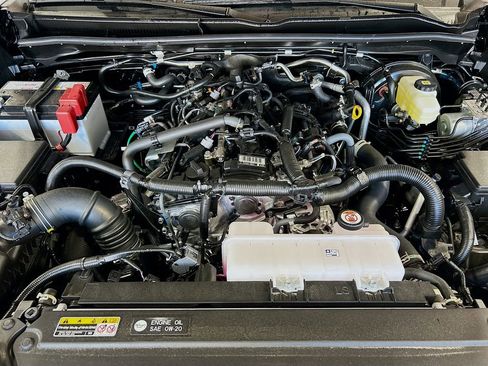 New 2026 Toyota 4Runner SR5 AWD/4WD image 7