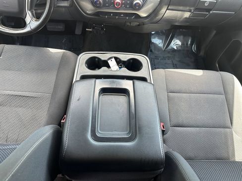 Used 2018 Chevrolet Silverado 1500 LT w/ All Star Edition RWD image 11