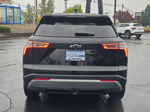 Certified 2025 Chevrolet Equinox LT AWD/4WD image 5