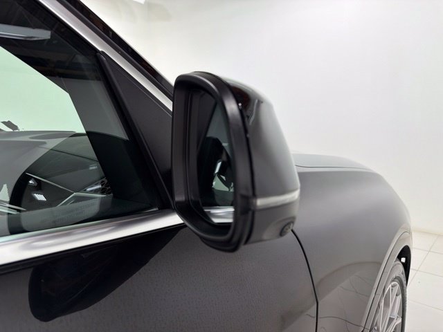 Used 2024 BMW X7 xDrive40i w/ Executive Package AWD/4WD image 30