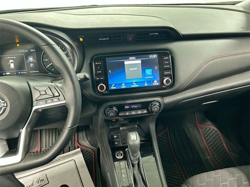 Certified 2023 Nissan Kicks SR image 23