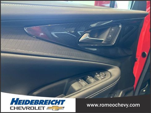 Used 2024 Chevrolet Blazer EV LT AWD/4WD image 11