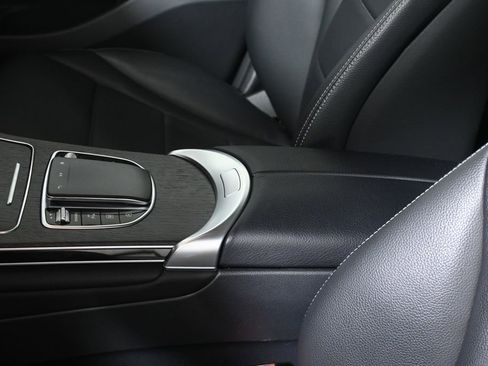 Used 2022 Mercedes-Benz GLC 300 4MATIC image 27