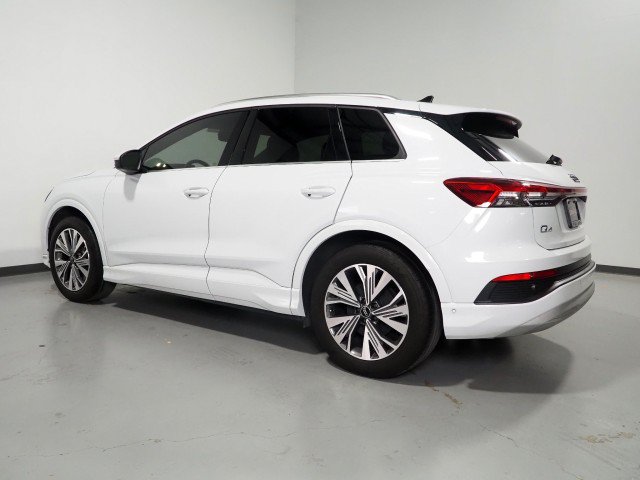 Used 2023 Audi Q4 e-tron Premium Plus w/ Premium Plus RWD image 8