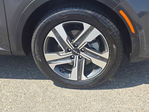 Used 2023 Kia Sorento SX Prestige AWD/4WD image 9