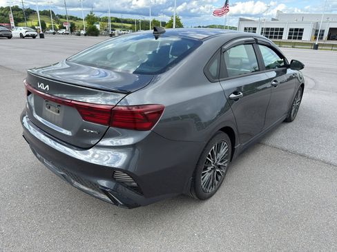 Used 2024 Kia Forte GT-Line w/ GT-Line Premium Package FWD image 5