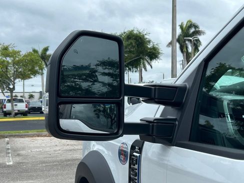 New 2026 Ford F550 4x4 SuperCab Super Duty image 14