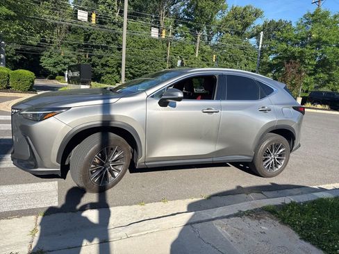Used 2024 Lexus NX 250 FWD w/ Towing Package (2000 Lbs) image 4