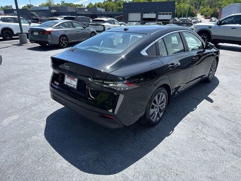 New 2026 Nissan Sentra SL FWD image 5