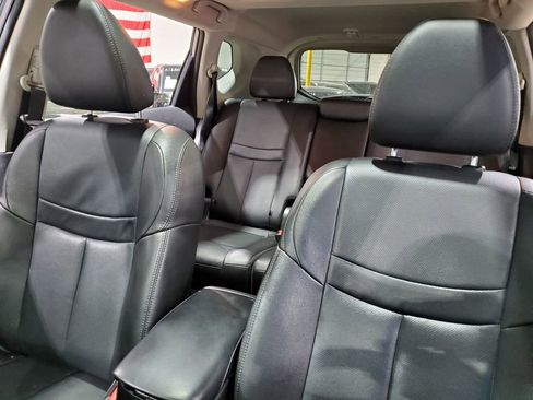 Used 2016 Nissan Rogue SL w/ SL Premium Package FWD image 40
