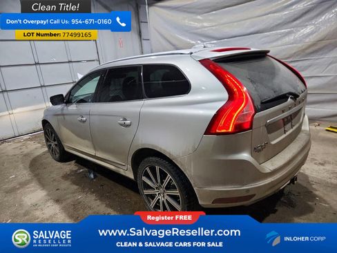 Used 2017 Volvo XC60 T6 Inscription w/ Climate Package image 3