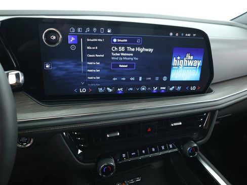 Used 2025 Chevrolet Tahoe Premier image 15