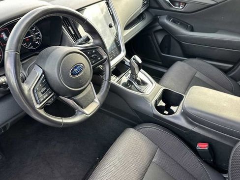 Used 2024 Subaru Outback Premium image 4