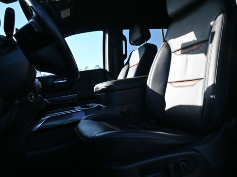 Used 2022 GMC Sierra 1500 AT4 w/ AT4 Preferred Package image 14