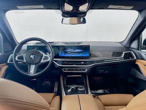 Used 2024 BMW X5 sDrive40i w/ M Sport Package image 23