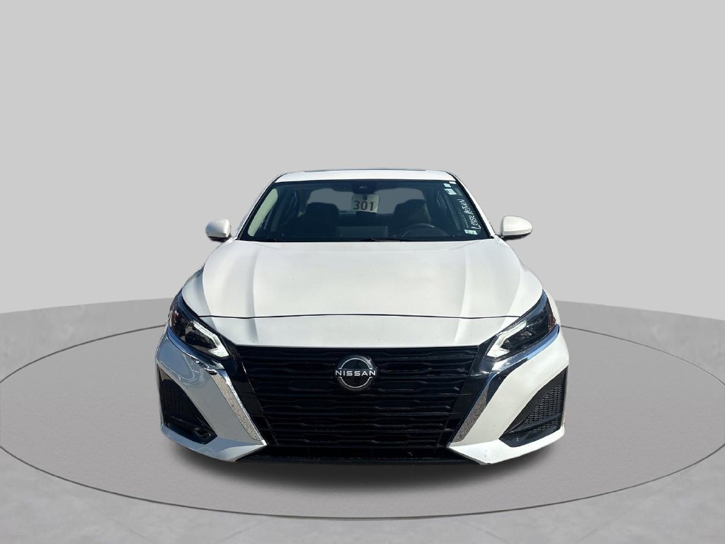 Certified 2024 Nissan Altima 2.5 SL FWD image 41