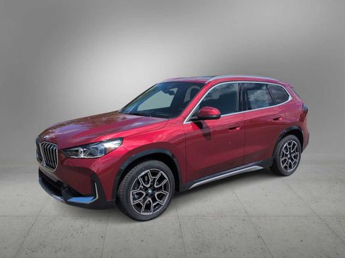 New 2026 BMW X1 xDrive28i w/ Convenience Package AWD/4WD image 4