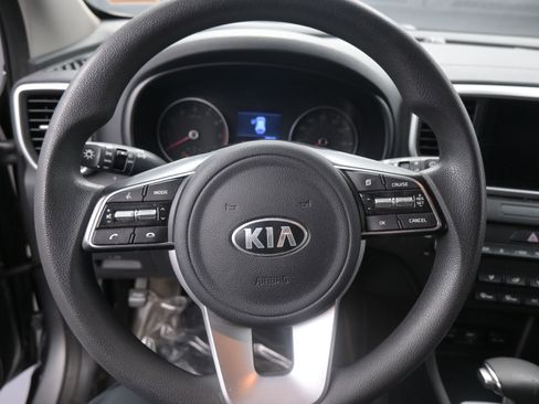 Used 2021 Kia Sportage LX image 14