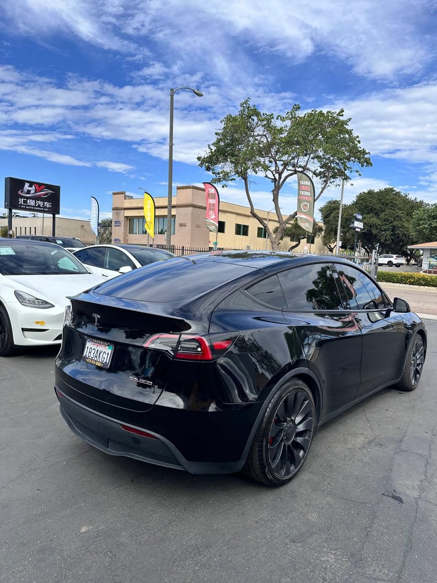 Used 2023 Tesla Model Y Performance AWD/4WD image 4