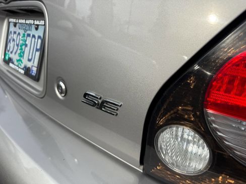 Used 2001 Nissan Maxima SE w/ (W08) Meridian Edition Pkg image 10