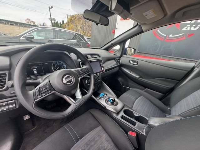 Used 2023 Nissan Leaf S FWD image 12