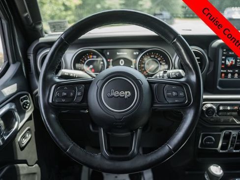 Used 2022 Jeep Wrangler Unlimited Sport AWD/4WD image 23