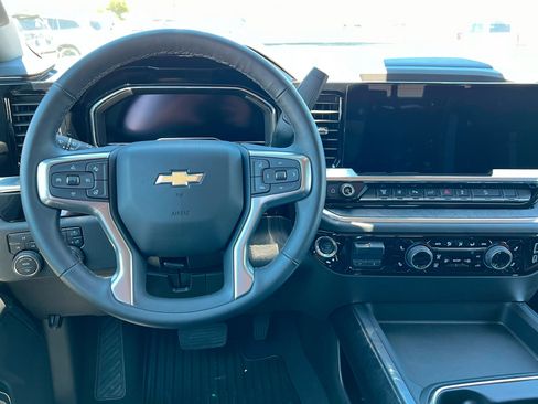 New 2025 Chevrolet Silverado 2500 LT w/ Z71 Chrome Sport Edition image 13