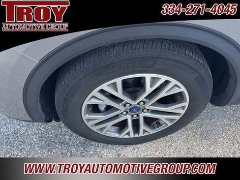 Used 2022 Ford Escape SEL image 14