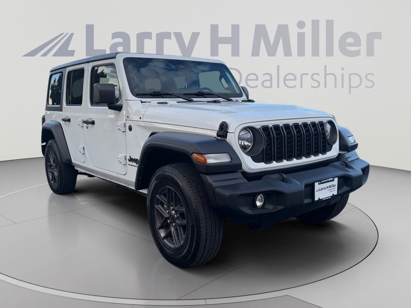 Used 2024 Jeep Wrangler Unlimited Sport AWD/4WD image 7